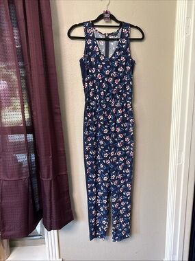 #302* Tommy Hilfiger sleeveless floral pantsuit With Pockets size 0
